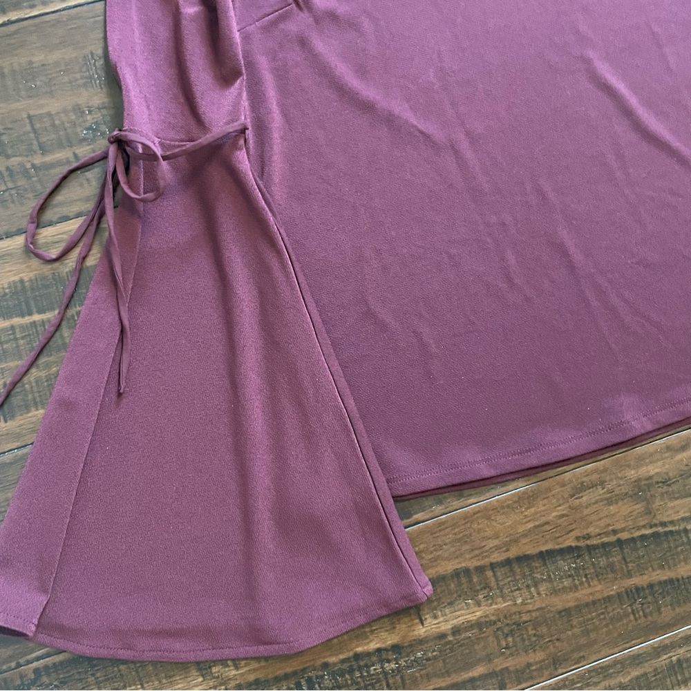 Express Maroon Bell Sleeve V-Neck Blouse - Picture 6 of 9
